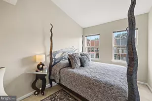 14651 Seasons Dr, Centreville, VA 20120 - Photo 21