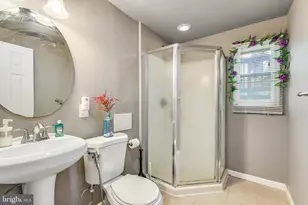205 Tapawingo Rd SW, Vienna, VA 22180 - Photo 27