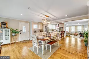 205 Tapawingo Rd SW, Vienna, VA 22180 - Photo 13