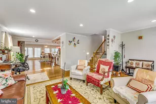 205 Tapawingo Rd SW, Vienna, VA 22180 - Photo 3