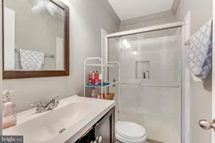 205 Tapawingo Rd SW, Vienna, VA 22180 - Photo 19