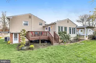 205 Tapawingo Rd SW, Vienna, VA 22180 - Photo 35