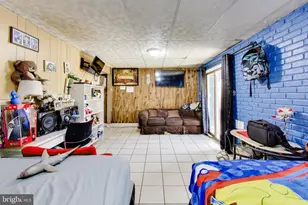 [Address not provided], Vienna, VA 22181 - Photo 27