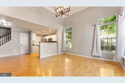 1918 Crescent Park Drive, Reston, VA 20190 - Photo 5