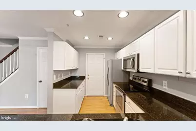 1918 Crescent Park Drive, Reston, VA 20190 - Photo 11