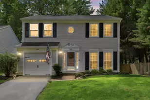 7801 Bold Lion Ln, Alexandria, VA 22315 - Photo 3