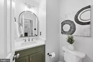 7801 Bold Lion Ln, Alexandria, VA 22315 - Photo 19