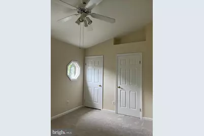 6556 Skylemar Trail, Centreville, VA 20121 - Photo 3