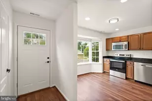 4122 Winter Harbor Ct, Chantilly, VA 20151 - Photo 9