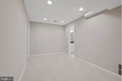 6506 Bellamine Court, McLean, VA 22101 - Photo 33