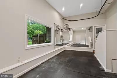 6506 Bellamine Court, McLean, VA 22101 - Photo 13