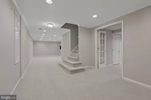 6506 Bellamine Ct, McLean, VA 22101 - Photo 29