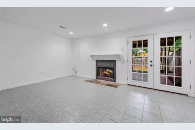 13240 Grand Junction Drive, Fairfax, VA 22033 - Photo 21