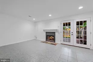 13240 Grand Jct Dr, Fairfax, VA 22033 - Photo 21