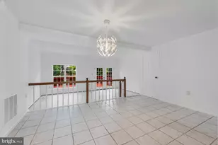 13240 Grand Jct Dr, Fairfax, VA 22033 - Photo 7