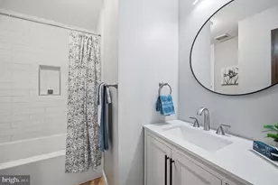 8401 Cardinal Glen Ct, Vienna, VA 22182 - Photo 33