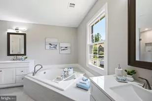 8401 Cardinal Glen Ct, Vienna, VA 22182 - Photo 27