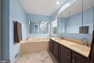 4408 Galesbury Ln, Chantilly, VA 20151 - Photo 25
