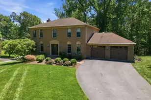 11661 Captain Rhett Ln, Fairfax Station, VA 22039 - Photo 5