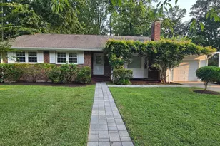 9809 Limoges, Fairfax, VA 22032 - Photo 3