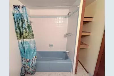 [Address not provided], Vienna, VA 22180 - Photo 17