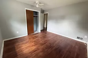 [Address not provided], Vienna, VA 22180 - Photo 5