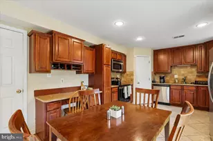 3105 Elmwood Dr, Alexandria, VA 22303 - Photo 21