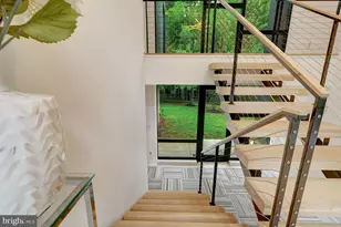7815 Old Falls Rd, McLean, VA 22102 - Photo 83