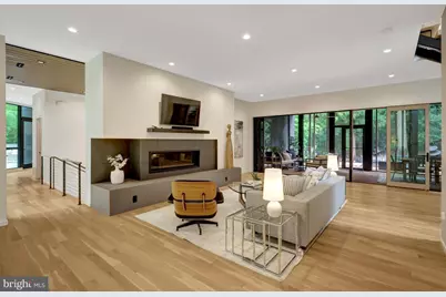 7815 Old Falls Road, McLean, VA 22102 - Photo 25