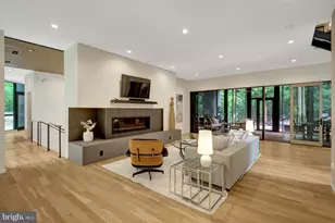 7815 Old Falls Rd, McLean, VA 22102 - Photo 25
