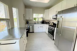 6579 Grange Ln, Alexandria, VA 22315 - Photo 3