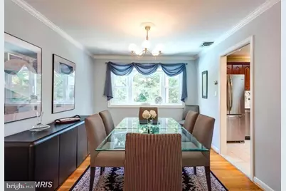 1036 Carper Street, McLean, VA 22101 - Photo 5