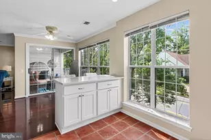 8209 Crossbrook Ct, Lorton, VA 22079 - Photo 7