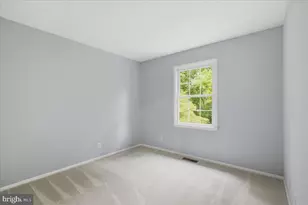 7674 Tiverton Dr, Springfield, VA 22152 - Photo 17