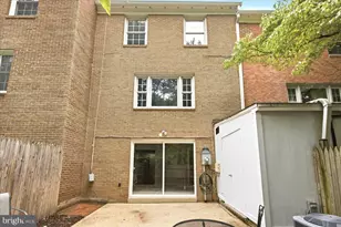 7674 Tiverton Dr, Springfield, VA 22152 - Photo 29