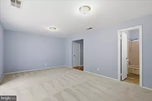 7674 Tiverton Dr, Springfield, VA 22152 - Photo 23