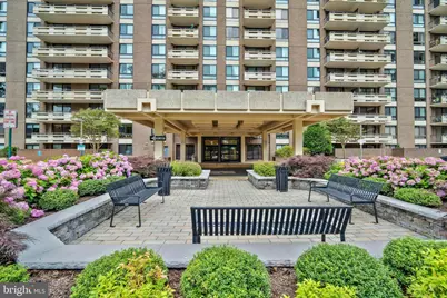 1808 Old Meadow Road #612, McLean, VA 22102 - Photo 3