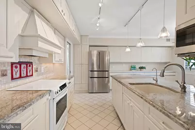 5501 Seminary Road #1711S, Falls Church, VA 22041 - Photo 13