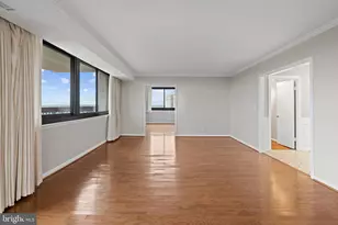 5501 Seminary Rd, Falls Church, VA 22041 - Photo 9