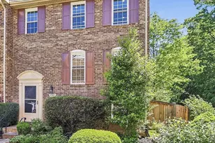 7081 Leewood Forest Dr, Springfield, VA 22151 - Photo 1