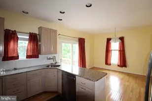 13230 Coppermill Dr, Herndon, VA 20171 - Photo 11