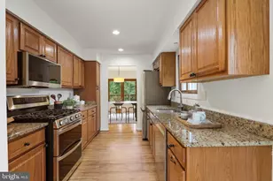 8719 Gateshead Rd, Alexandria, VA 22309 - Photo 5