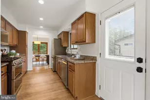 8719 Gateshead Rd, Alexandria, VA 22309 - Photo 17