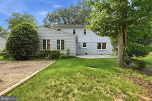 8607 Pilgrim Ct, Alexandria, VA 22308 - Photo 37