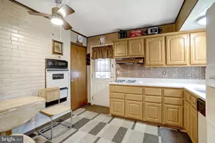6014 Hibbling Ave, Springfield, VA 22150 - Photo 7