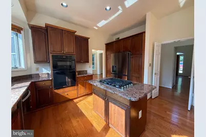 10006 Manor Place, Fairfax, VA 22032 - Photo 3