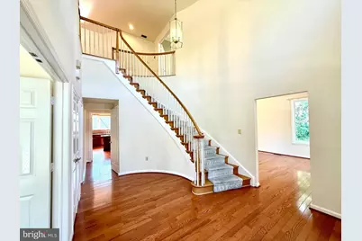 10006 Manor Place, Fairfax, VA 22032 - Photo 9