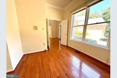 10006 Manor Place, Fairfax, VA 22032 - Photo 11