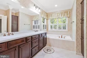 6878 Frase Dr, Falls Church, VA 22043 - Photo 33