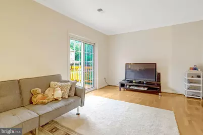 6167 Castletown Way, Alexandria, VA 22310 - Photo 15